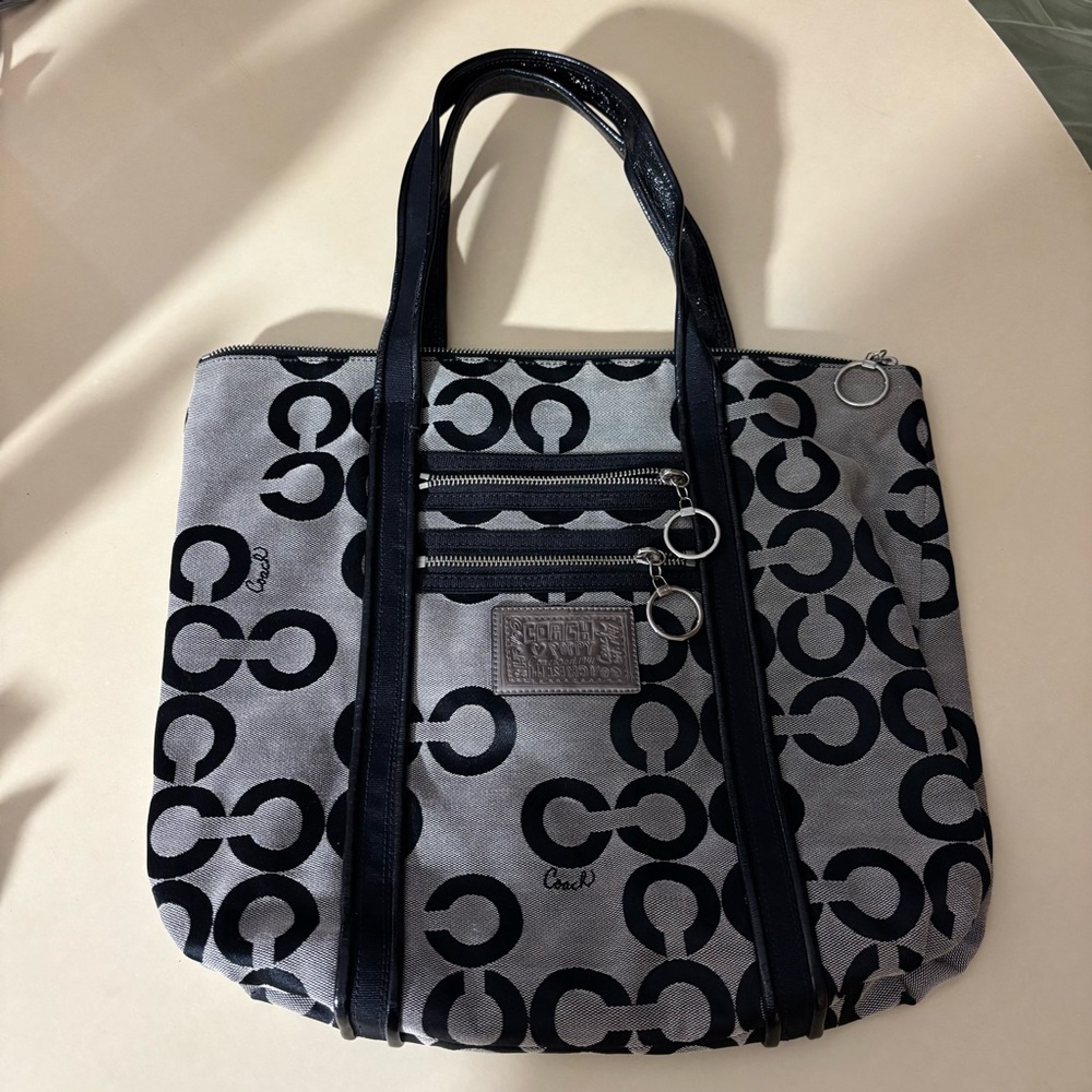 Coach Poppy Op Art Glam Black Gray Signature Tote Shoulder Bag